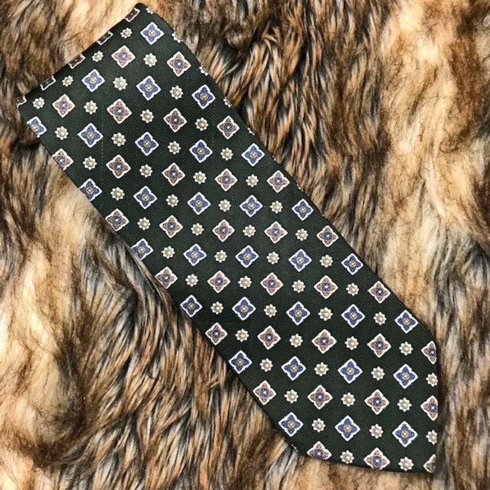 Jos. A. Bank Olive Medallion Silk Tie Hand Sewn in USA